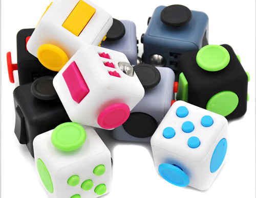 4 X Fidget Cube Antiestres Con 6 Funciones, Juguete Estress Aleatorio