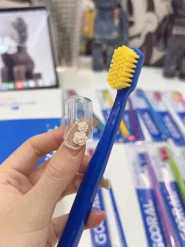 Cepillo De Dientes Gooral 5460 Ultrasoft. Pack 12 Unidades Multicolor 16