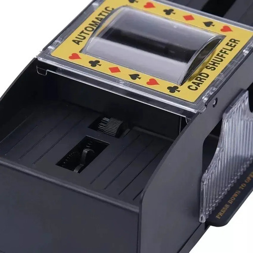 Mezclador Barajador Repartidor De Cartas Naipe Poker A Pilas 8